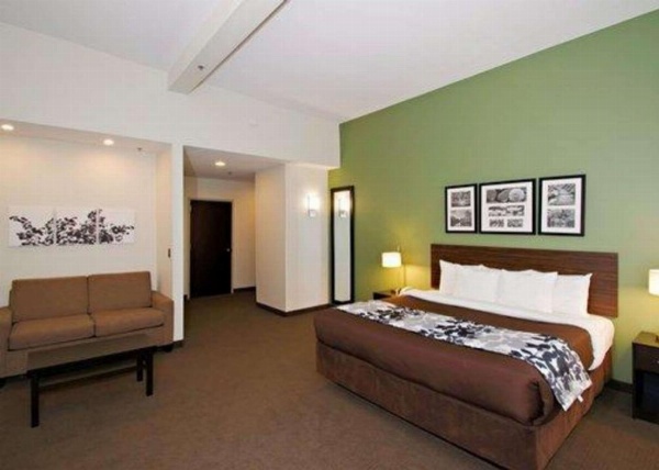 Sleep Inn & Suites Downtown Inner Harbor image 27